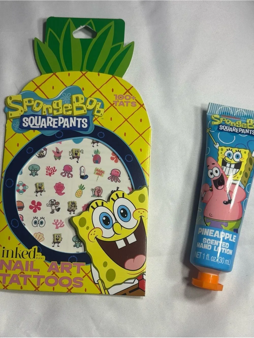 2 New Nickelodeon SpongeBob SquarePants Yellow and Green Nail Art Tattoos